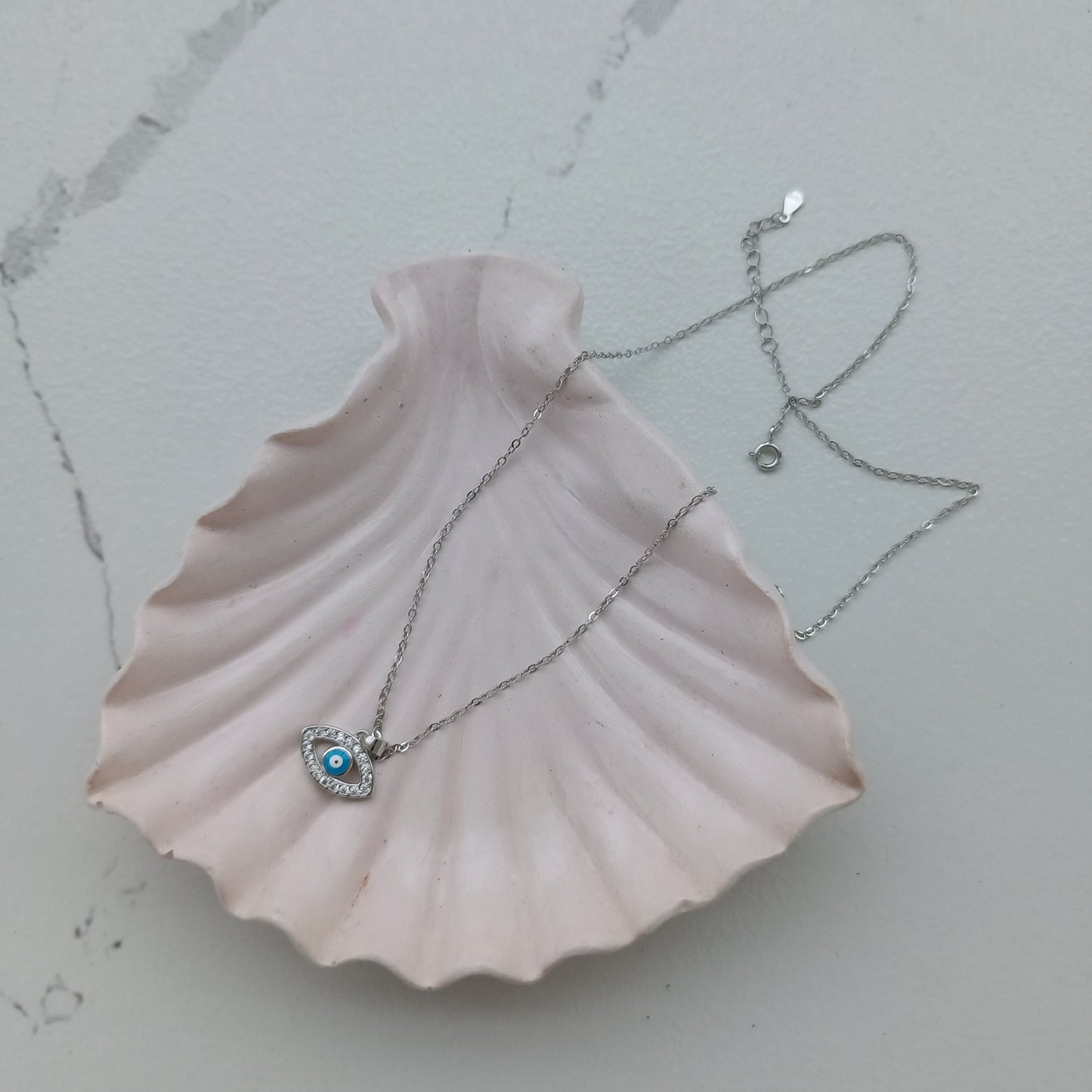 Minimal Evil Eye Pendant with Link Chain