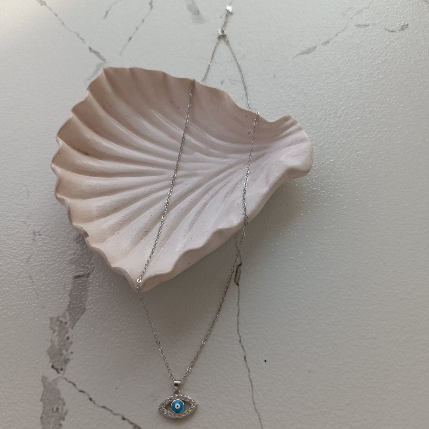 Minimal Evil Eye Pendant with Link Chain