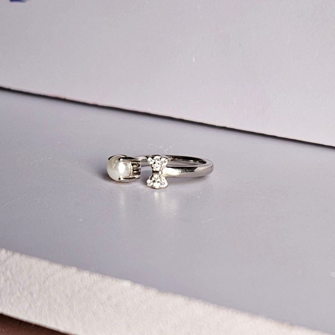 Pearl Silver Ring
