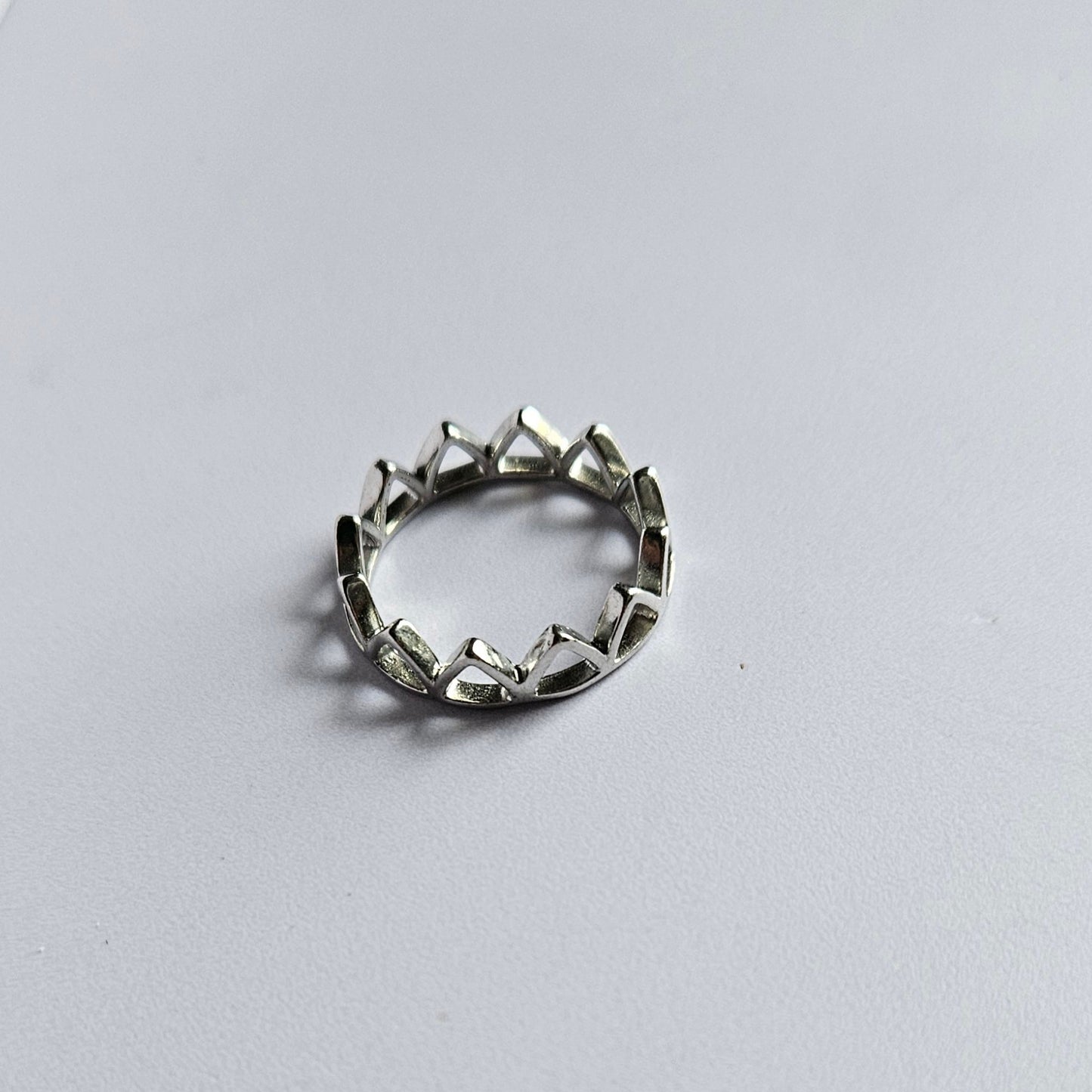 Abstract Mountain Silver Band