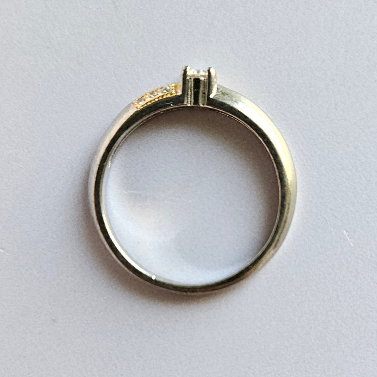 Lissy Solitaire Silver Ring