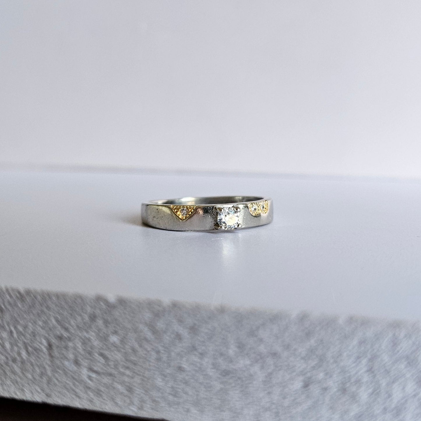 Rina Solitaire Silver Ring