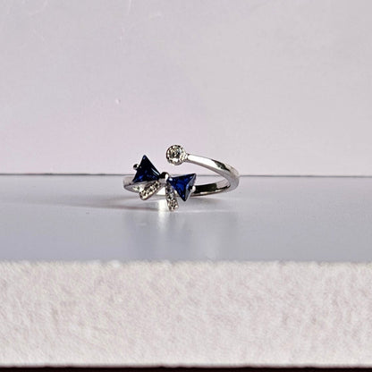 Sparkly Bow Silver Ring