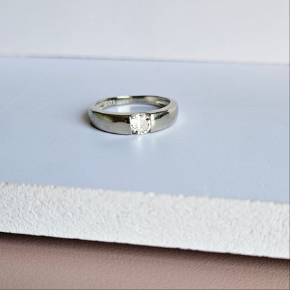 Aaron Solitaire Silver Ring