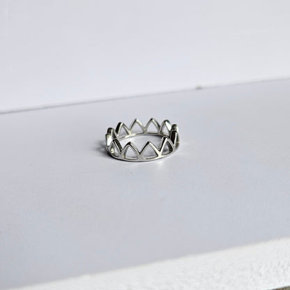 Abstract Mountain Silver Band