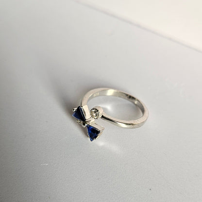 Sparkly Bow Silver Ring