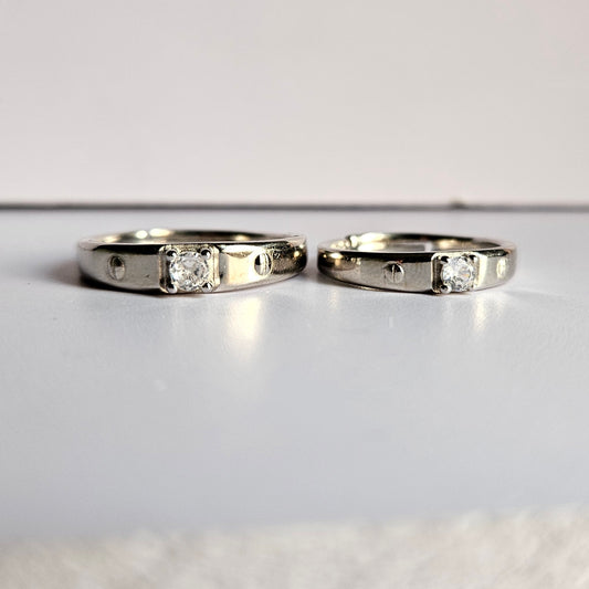 Howard Solitaire adjustable Silver Couple Ring