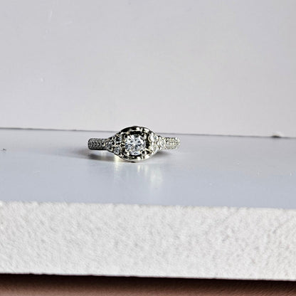 Regal Silver Solitaire Ring