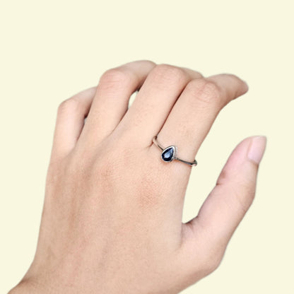 Raindrop Solitaire Silver Ring
