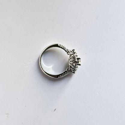 Regal Silver Solitaire Ring